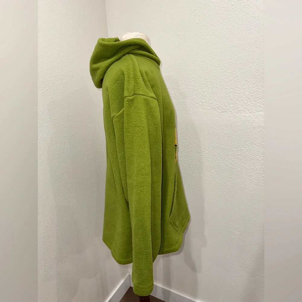 Vintage Winnie The Pooh Green With Yellow Fleece Pullover Hoodie Size Medium